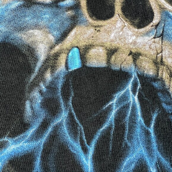 Y2K Skull Skeleton Lighting Rock Reaper Shirt Fits Medium Black Faded Tee Tag L - Picture 4 of 11